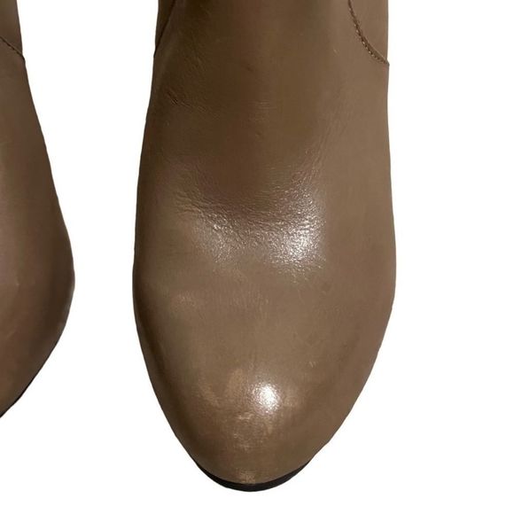 Me Too Brownish Gray Leather Heeled Ankle Boots Size 8 - good condition! - Picture 5 of 15